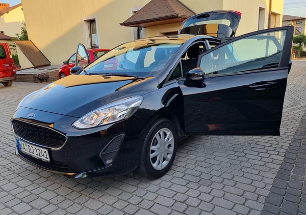 Ford Fiesta cena 40900 przebieg: 47600, rok produkcji 2018 z Nowy Tomyśl małe 379